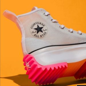 Converse Run star hike